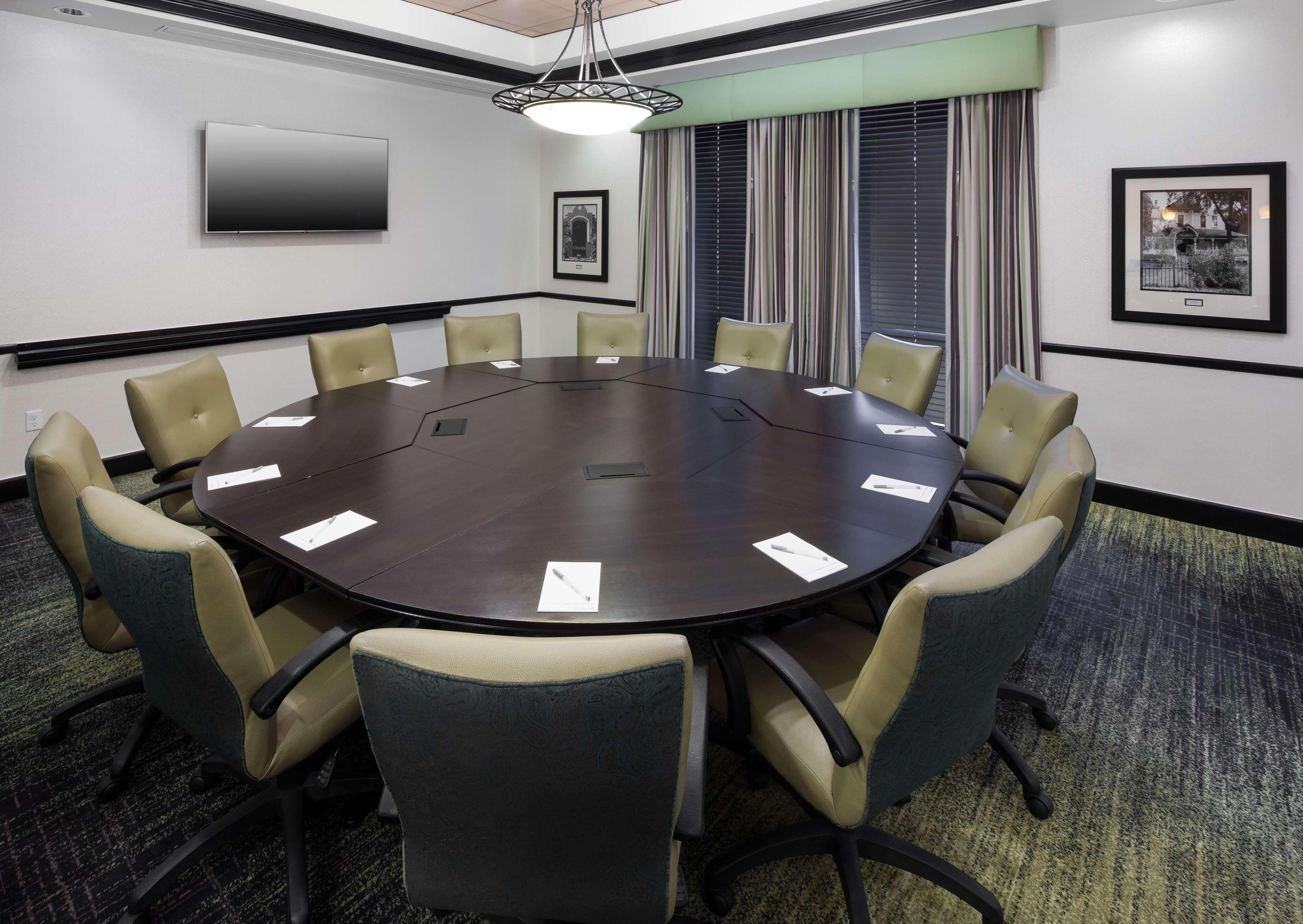 Hampton Inn & Suites Gainesville Downtown Esterno foto