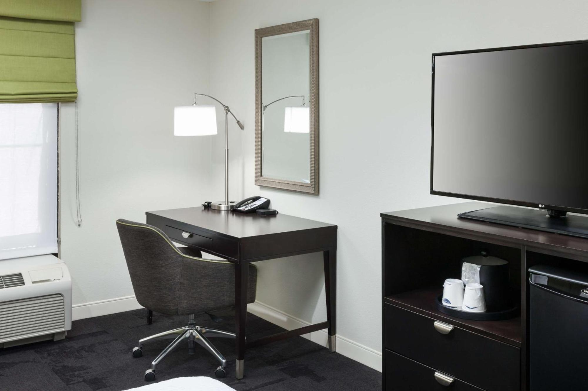 Hampton Inn & Suites Gainesville Downtown Esterno foto