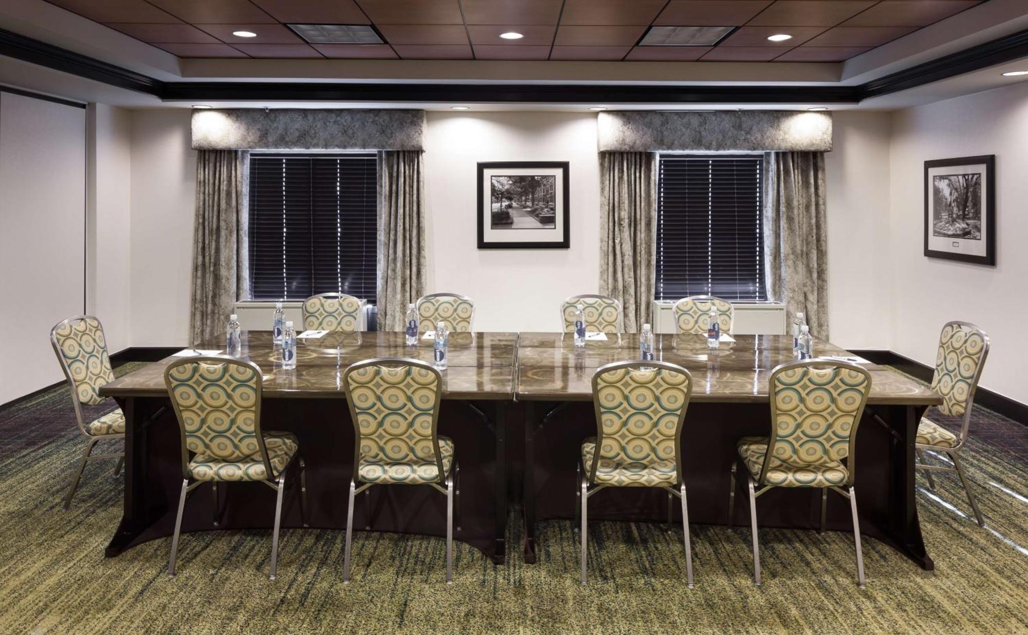 Hampton Inn & Suites Gainesville Downtown Esterno foto