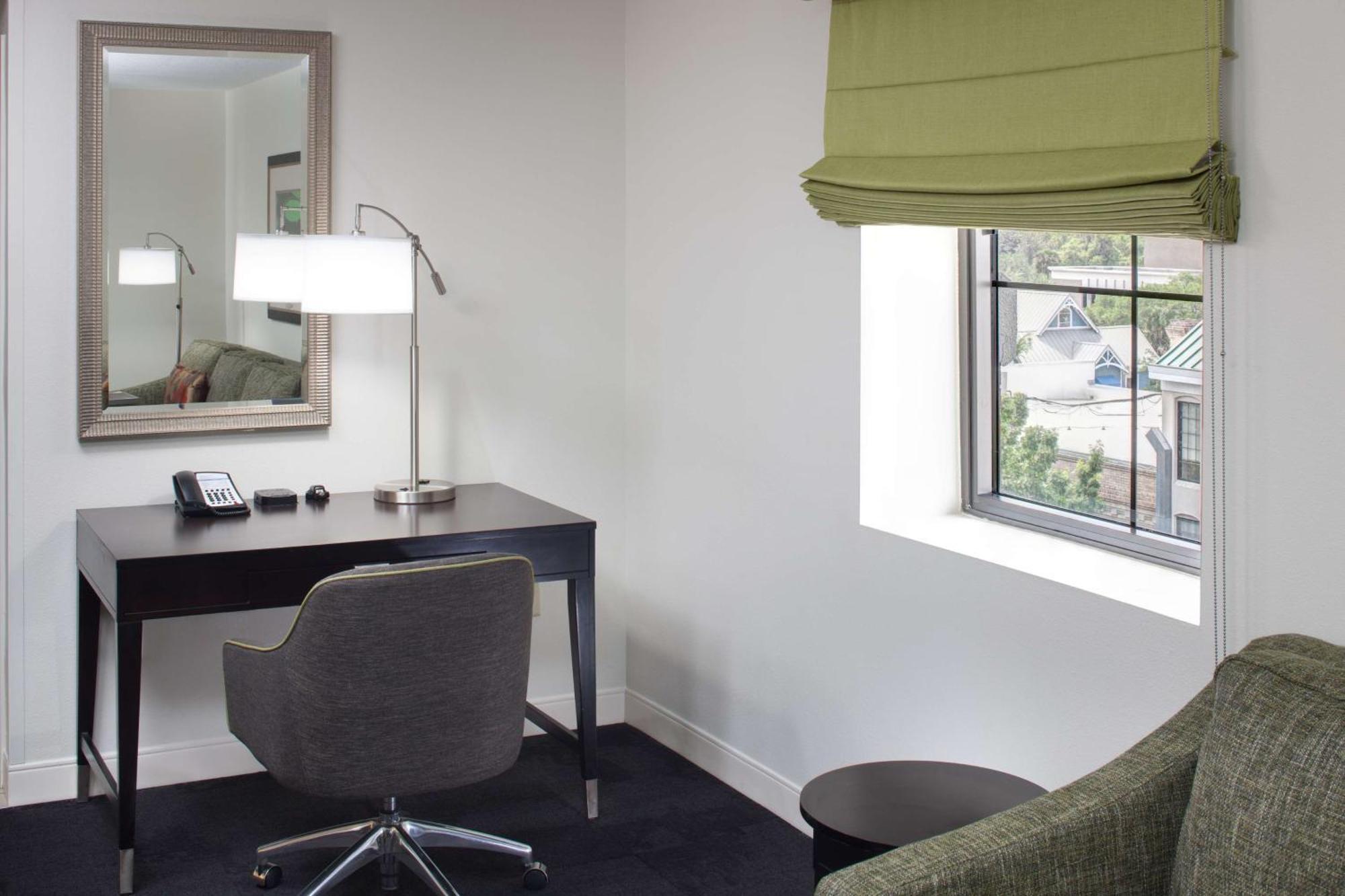 Hampton Inn & Suites Gainesville Downtown Esterno foto