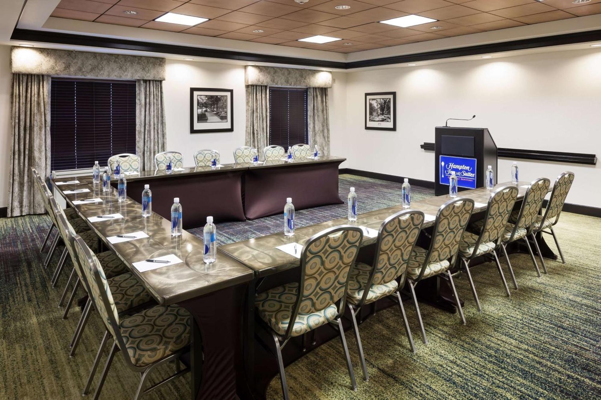 Hampton Inn & Suites Gainesville Downtown Esterno foto