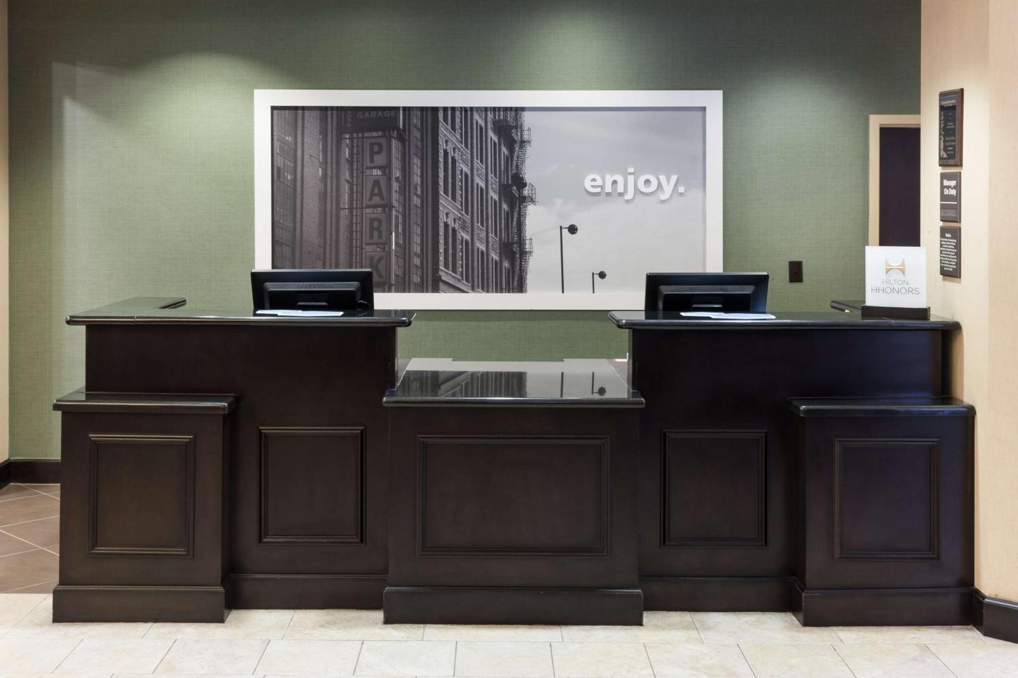 Hampton Inn & Suites Gainesville Downtown Esterno foto