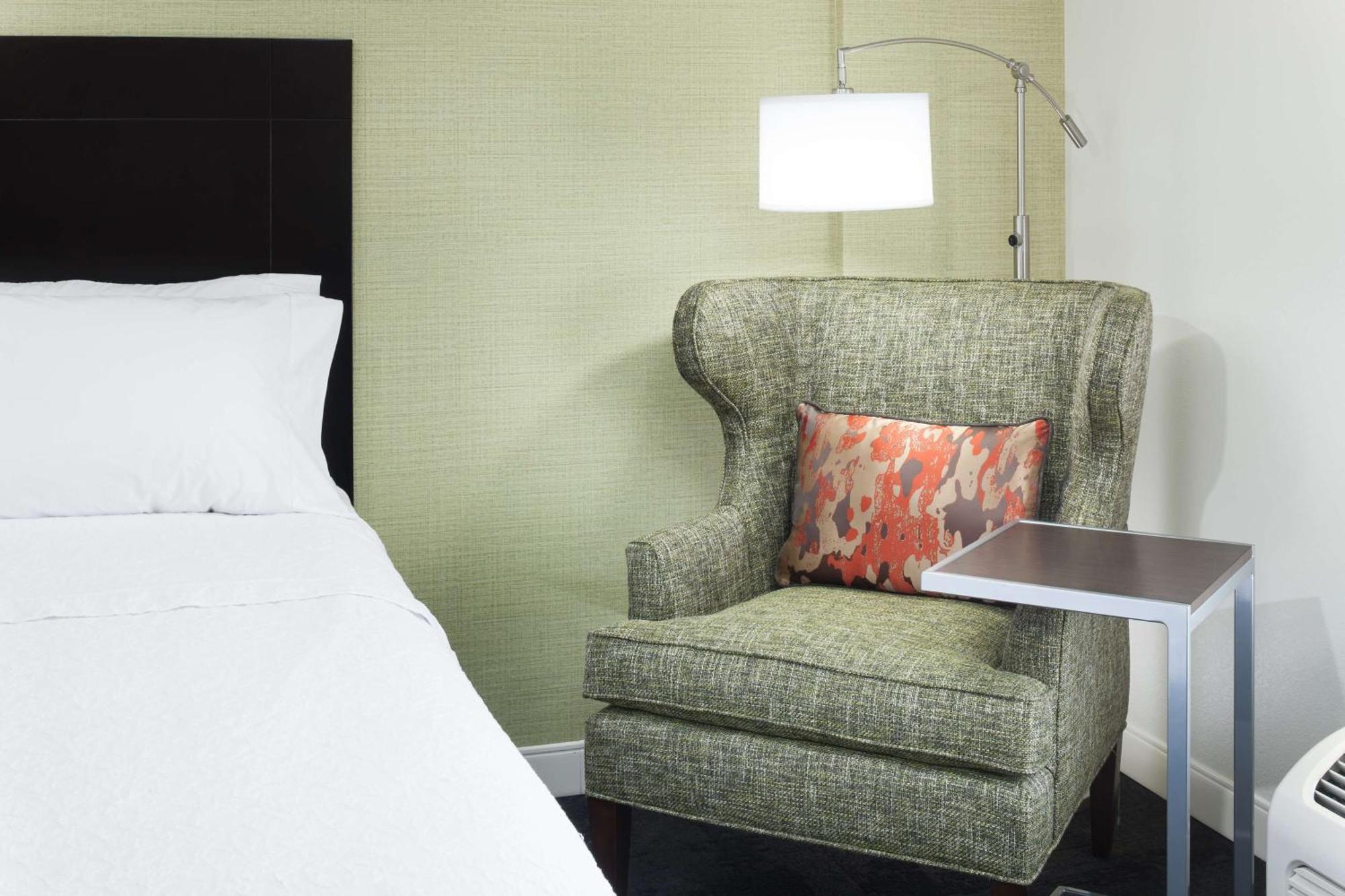 Hampton Inn & Suites Gainesville Downtown Esterno foto