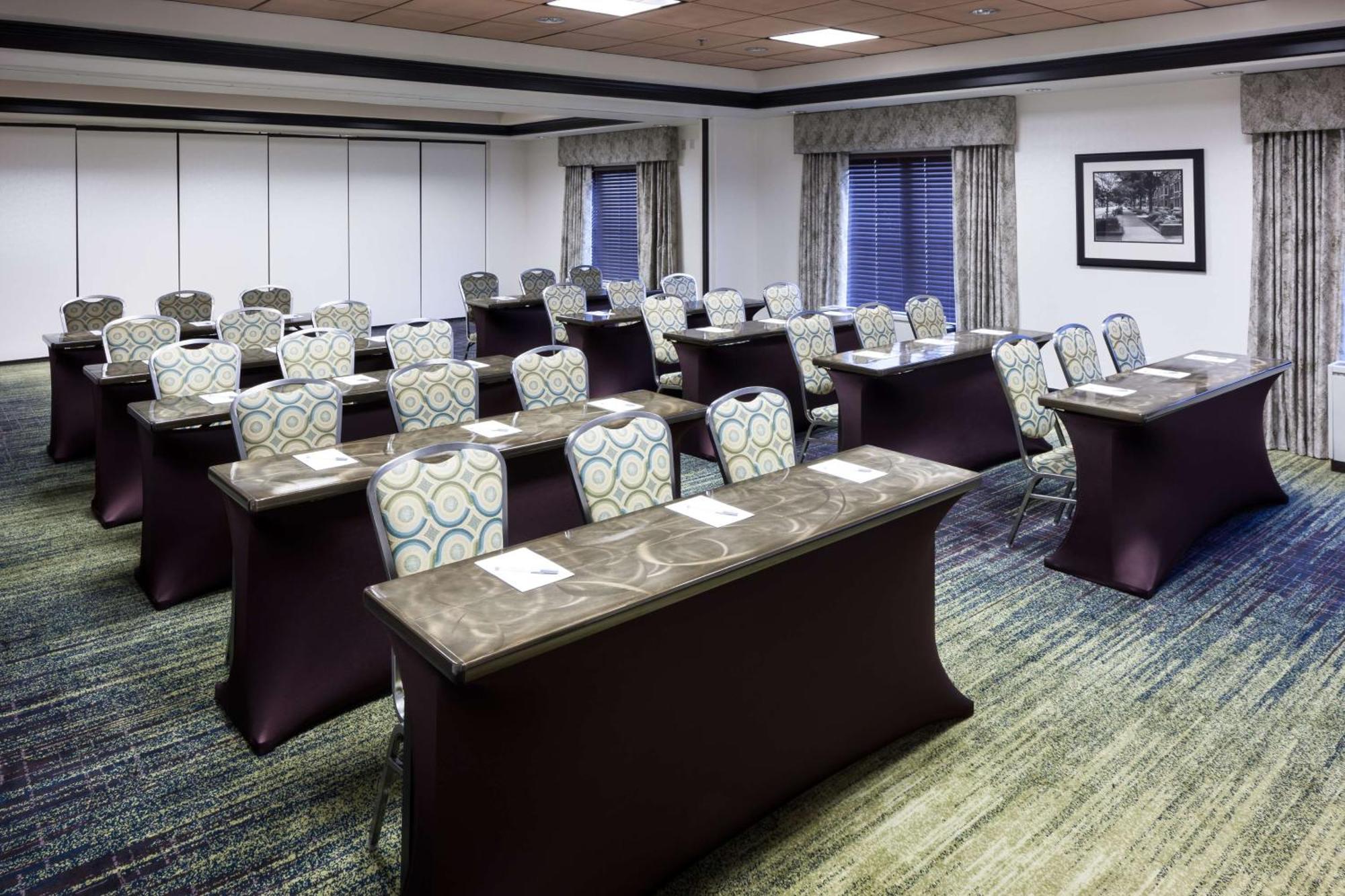 Hampton Inn & Suites Gainesville Downtown Esterno foto