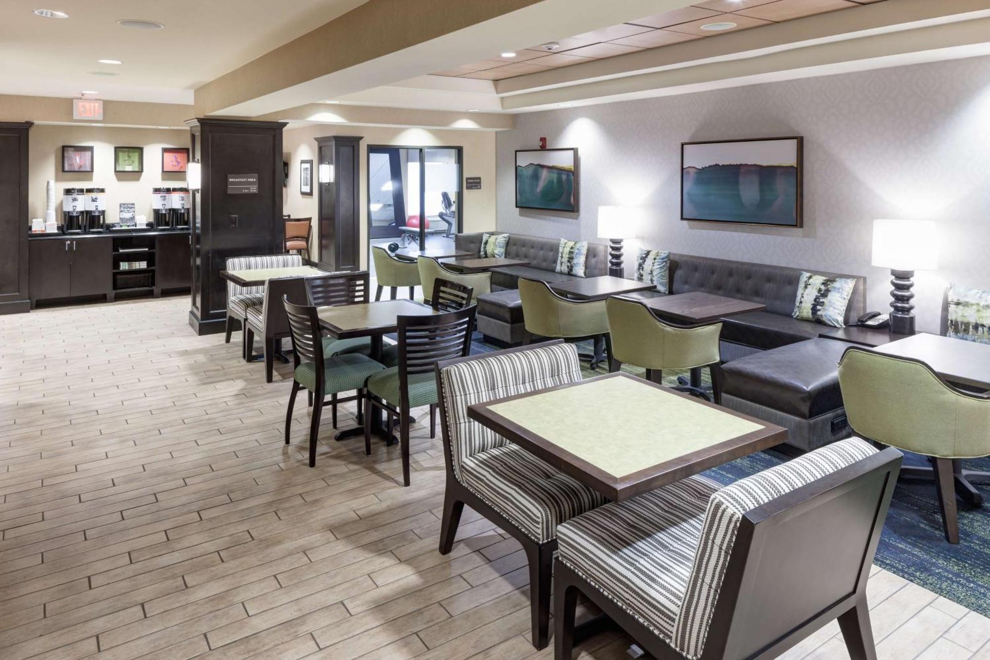 Hampton Inn & Suites Gainesville Downtown Esterno foto