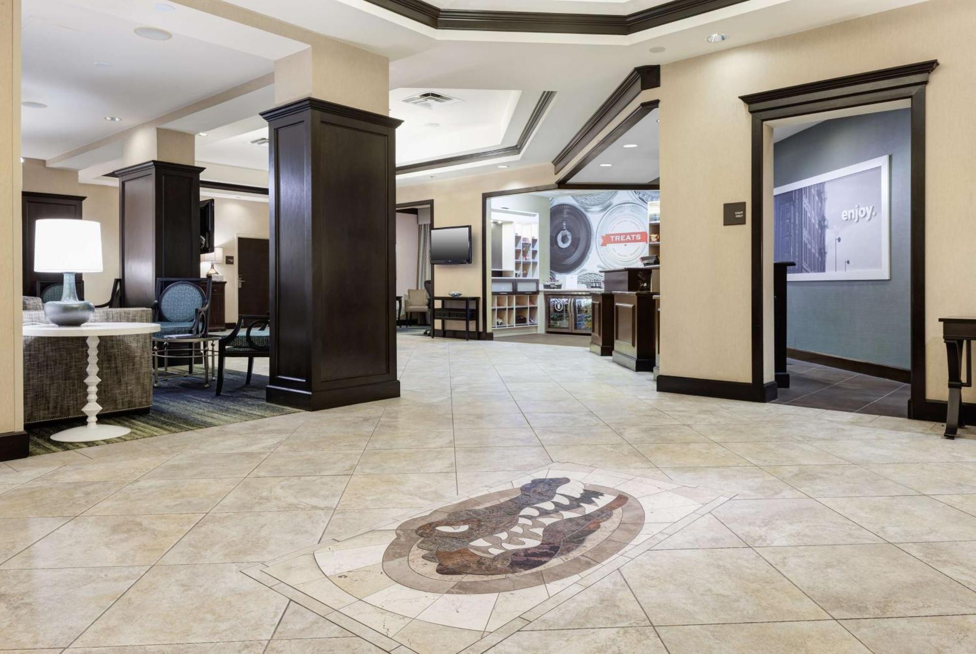Hampton Inn & Suites Gainesville Downtown Esterno foto
