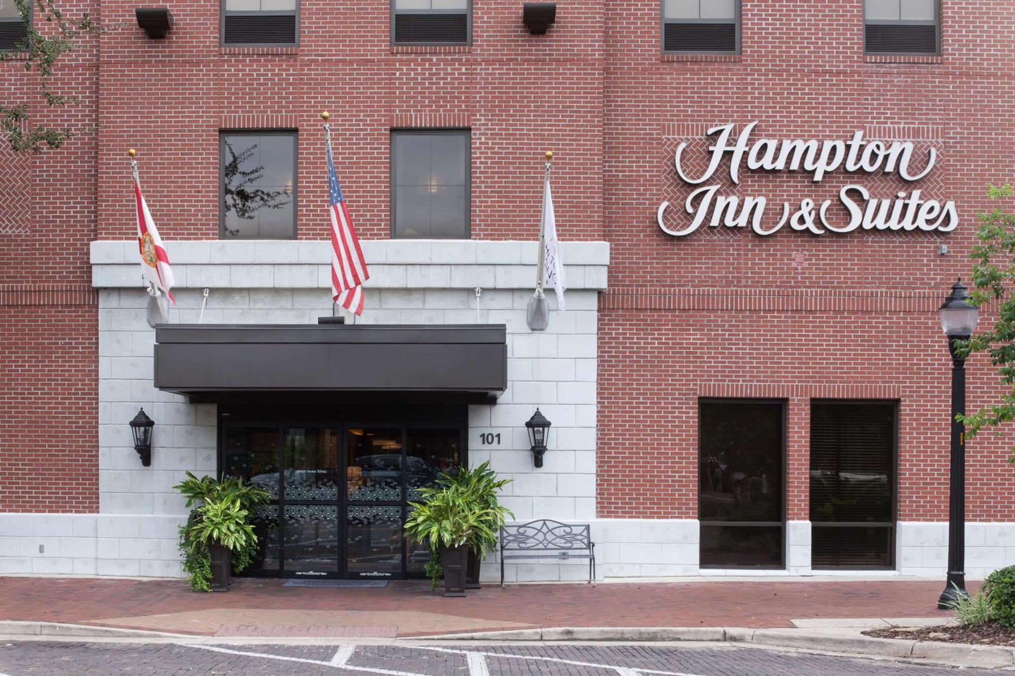 Hampton Inn & Suites Gainesville Downtown Esterno foto