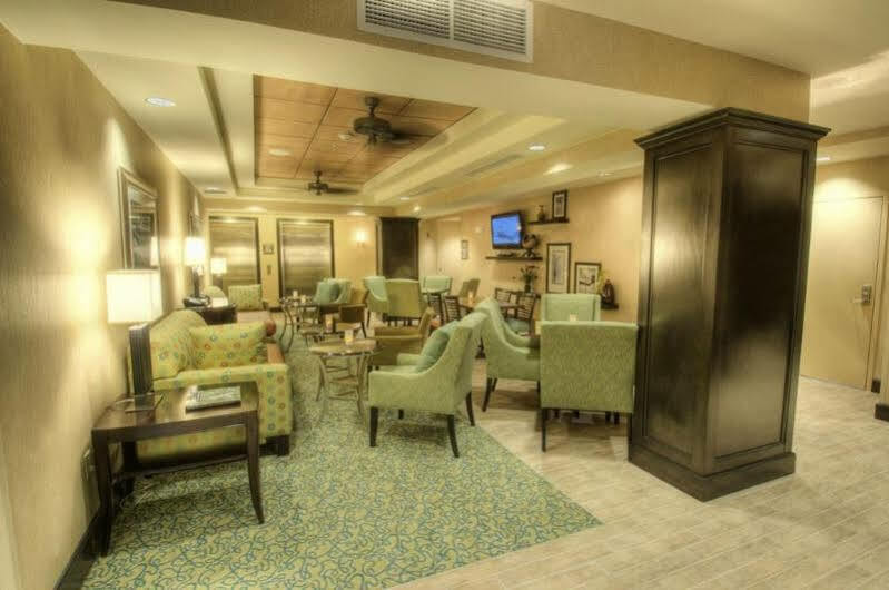 Hampton Inn & Suites Gainesville Downtown Esterno foto